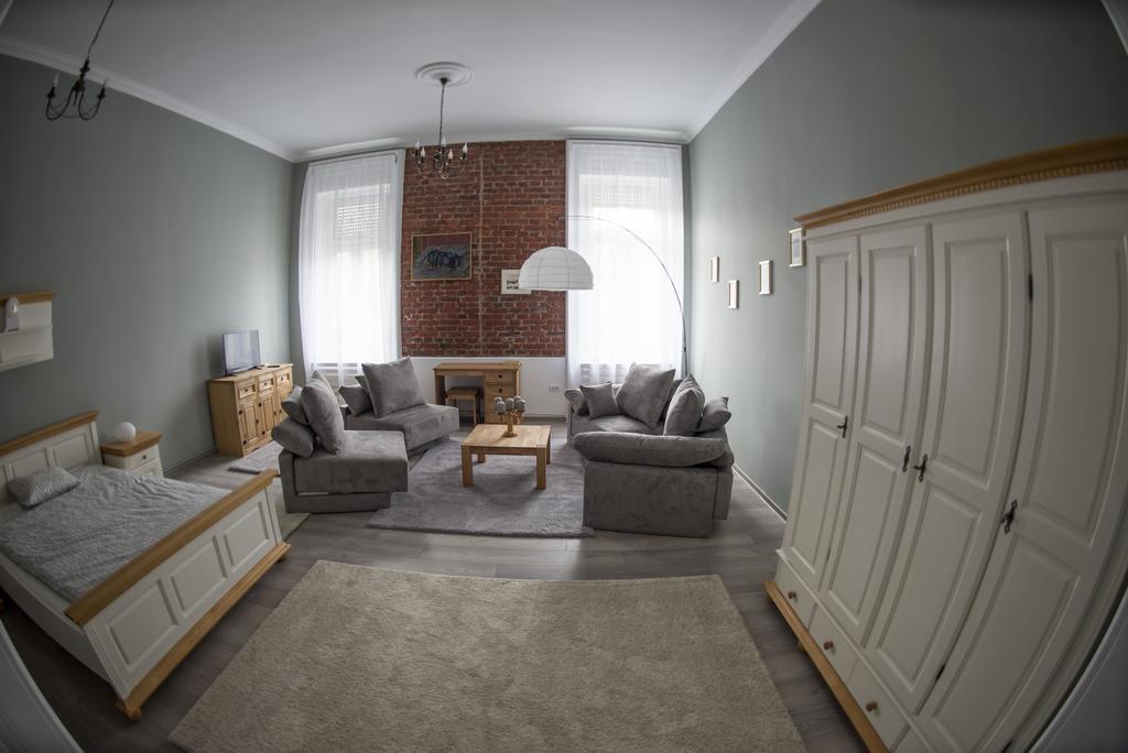 Apartament Maria Timişoara Buitenkant foto